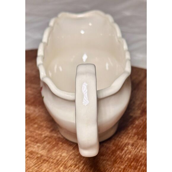 Hand-Painted Christmas Poinsettia Gravy Boat Dinning Serveware – Vintage Holiday - Picture 6 of 8